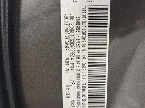 Used 2019 Chrysler Pacifica Touring-L Plus w/ Advanced Safetytec Group image 42