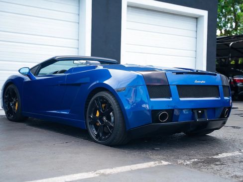 Used 2008 Lamborghini Gallardo Spyder AWD/4WD image 4