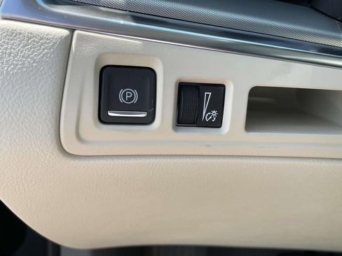 New 2025 Cadillac XT5 Premium Luxury image 22