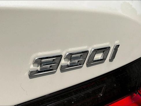 Used 2025 BMW 330i Sedan RWD image 27