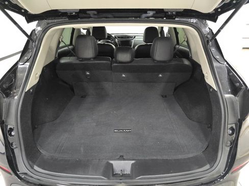 Used 2024 Nissan Murano SV image 18