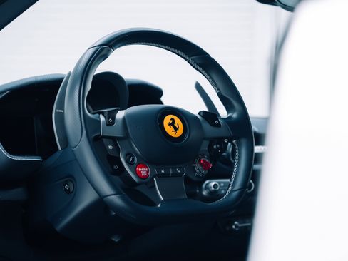 Used 2019 Ferrari 812 Superfast image 27