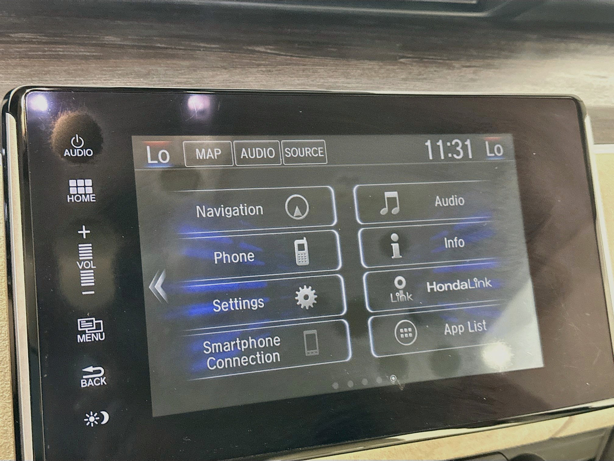 Used 2018 Honda Clarity Touring image 19