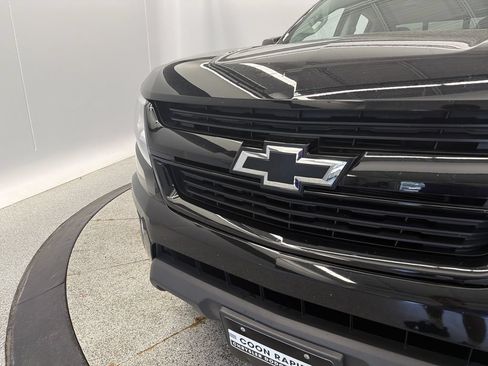 Used 2020 Chevrolet Colorado Z71 w/ Z71 Midnight Edition AWD/4WD image 13