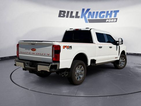 Used 2025 Ford F350 Lariat w/ Lariat Ultimate Package AWD/4WD image 5