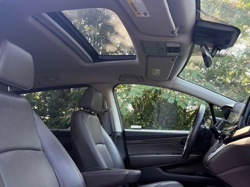 Used 2019 Honda Odyssey EX-L image 26