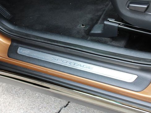 Used 2020 Kia Sportage SX FWD image 38