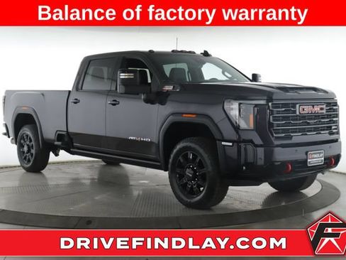 Used 2026 GMC Sierra 2500 AT4 w/ Technology Package AWD/4WD image 1