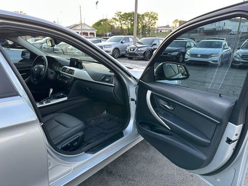 Used 2014 BMW 320i Sedan RWD image 25