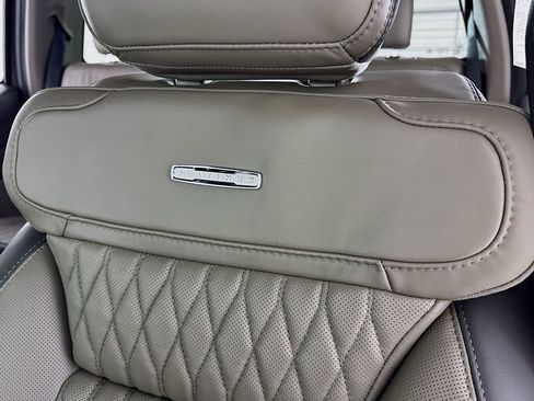 Used 2026 Ford F450 Platinum w/ Platinum Plus Package image 20