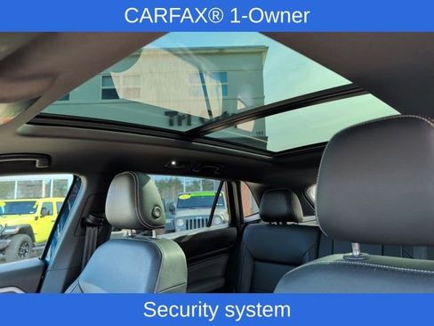 Used 2023 Volkswagen Atlas Cross Sport SEL image 25