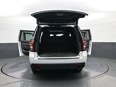 Used 2023 Chevrolet Suburban High Country w/ Advanced Technology Package AWD/4WD image 45