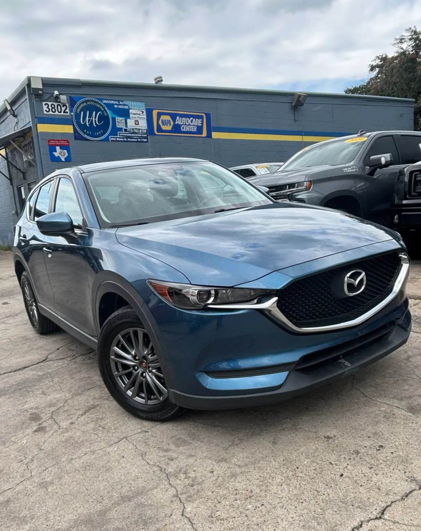 Used 2018 MAZDA CX-5 Sport FWD image 1