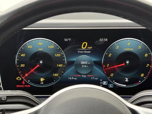 Used 2021 Mercedes-Benz GLE 350 4MATIC image 20