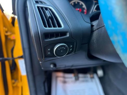 Used 2016 Ford Focus ST image 26