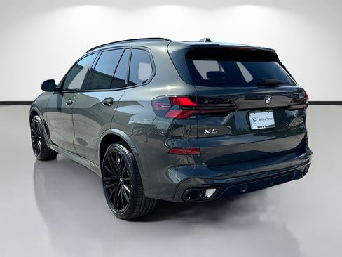 New 2026 BMW X5 sDrive40i w/ Executive Package RWD image 4