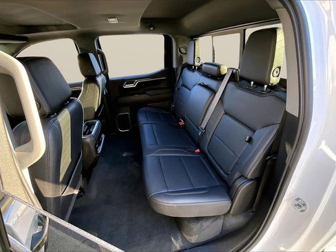 Used 2022 Chevrolet Silverado 1500 RST w/ Redline Edition image 23