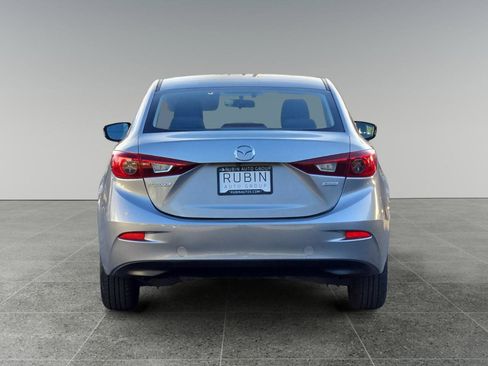 Used 2016 MAZDA MAZDA3 i Sport w/ Preferred Equipment Package image 6