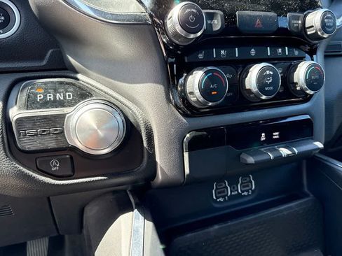 Used 2024 RAM 1500 Laramie RWD image 18