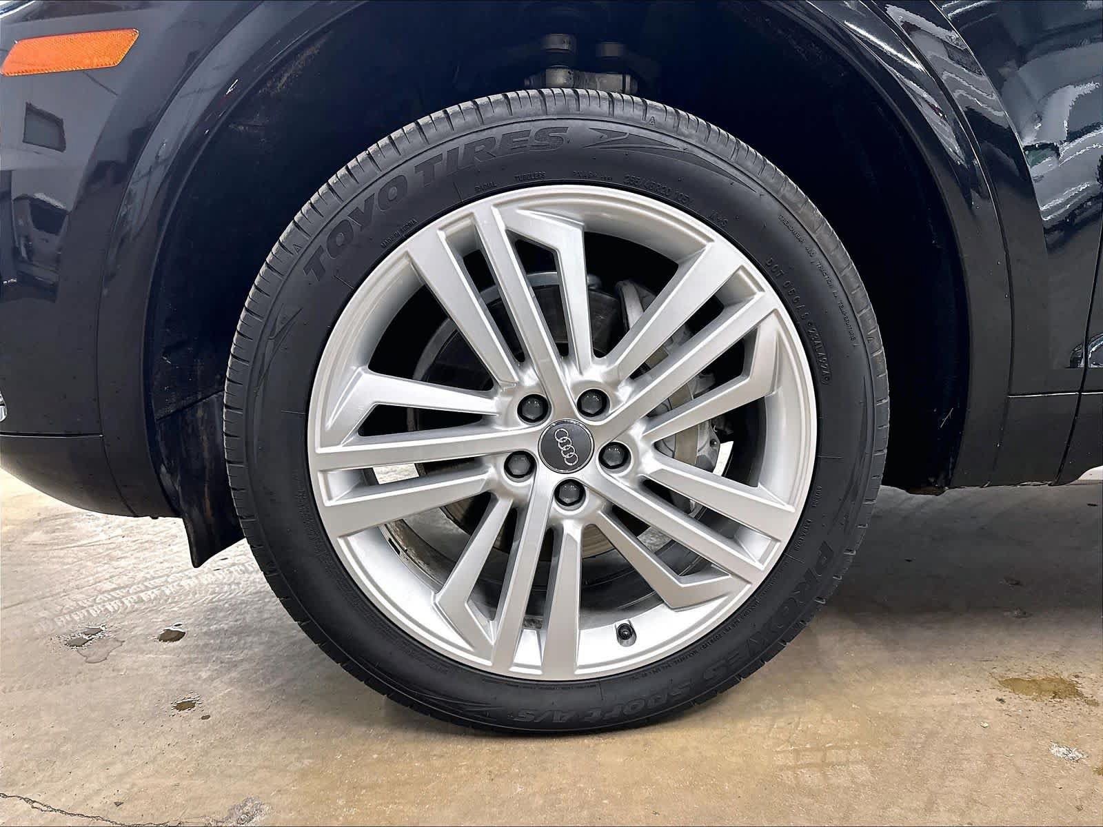 Used 2019 Audi Q5 2.0T Premium Plus w/ Premium Plus Package AWD/4WD image 11