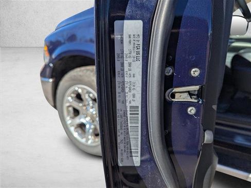 Used 2017 RAM 1500 Laramie w/ Convenience Group image 23