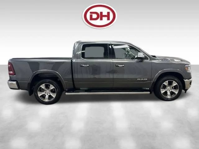 Used 2022 RAM 1500 Laramie AWD/4WD image 2