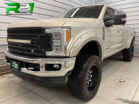 Used 2018 Ford F250 King Ranch w/ King Ranch Ultimate Package AWD/4WD image 1