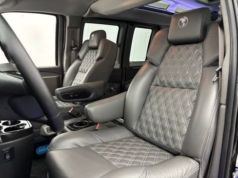 Used 2025 GMC Savana 2500 w/ Driver Convenience Package RWD image 20