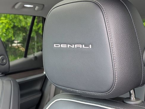 Used 2026 GMC Terrain Denali AWD/4WD image 20