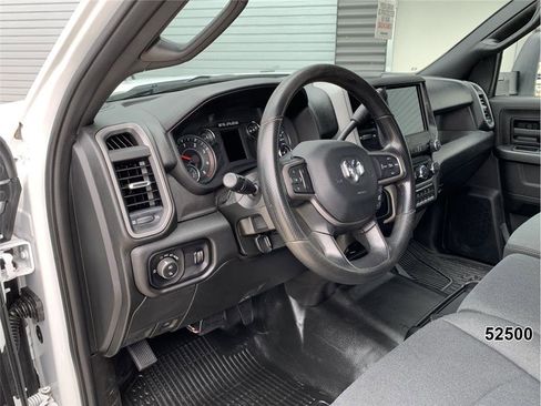 Used 2024 RAM 2500 Tradesman w/ Chrome Appearance Group AWD/4WD image 23