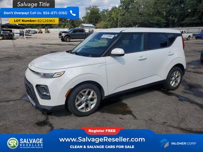 Used 2022 Kia Soul LX w/ Technology Package