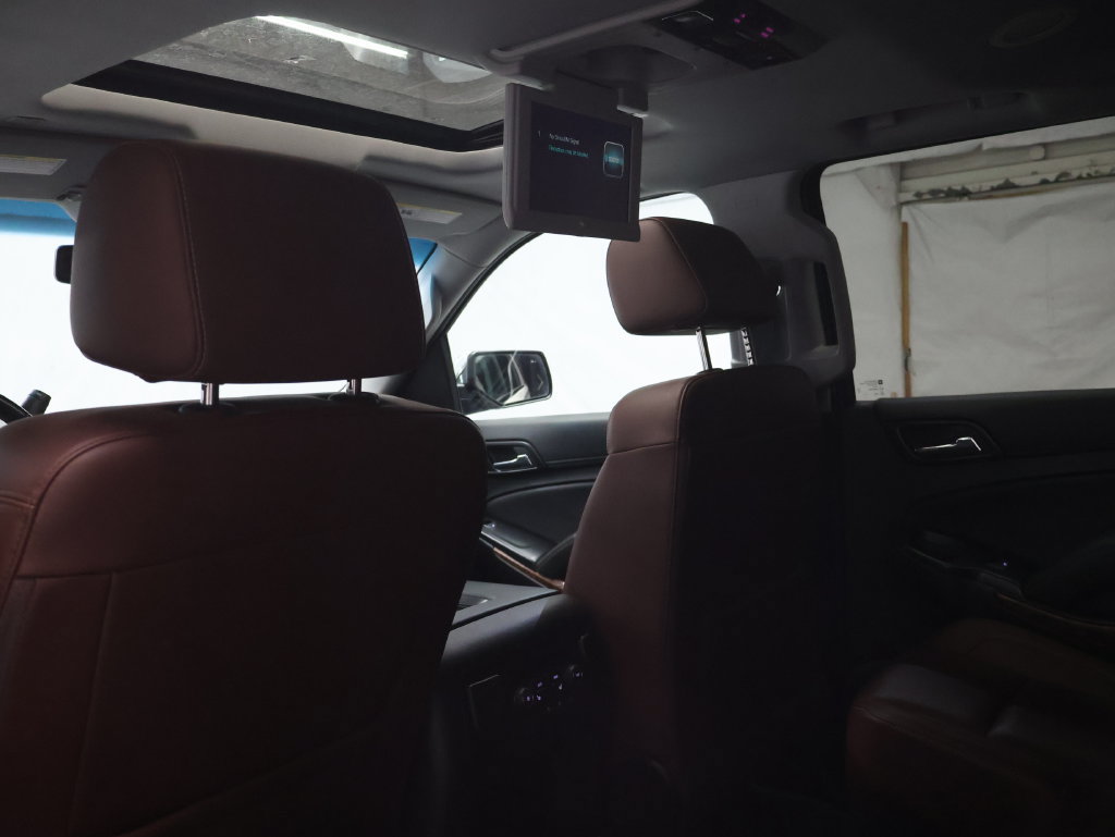 Used 2019 Chevrolet Tahoe Premier w/ Premier Plus Edition AWD/4WD image 17