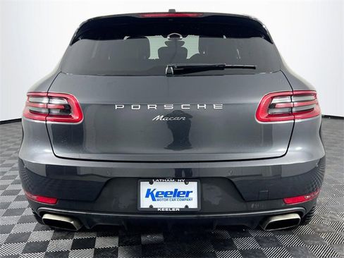 Used 2018 Porsche Macan Base image 5
