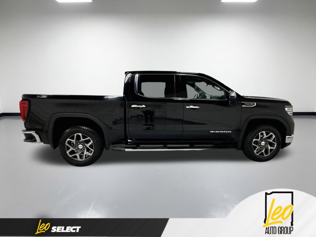 Used 2024 GMC Sierra 1500 SLT w/ SLT Premium Plus Package AWD/4WD image 6