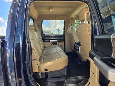 Used 2019 Ford F250 Lariat w/ Lariat Ultimate Package AWD/4WD image 22