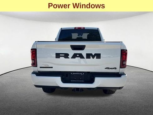 Used 2025 RAM 2500 Big Horn AWD/4WD image 11