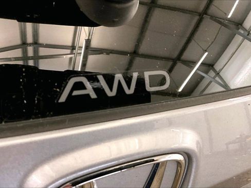 Used 2024 Honda CR-V EX-L image 13