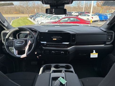 New 2026 GMC Sierra 2500 SLE w/ SLE Value Package; image 6