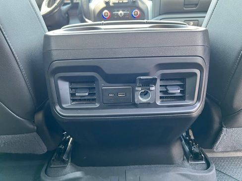 Used 2019 Chevrolet Silverado 1500 LT Trail Boss AWD/4WD image 9