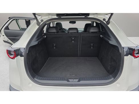 Certified 2025 MAZDA CX-30 2.5 Turbo w/ Premium Package image 17