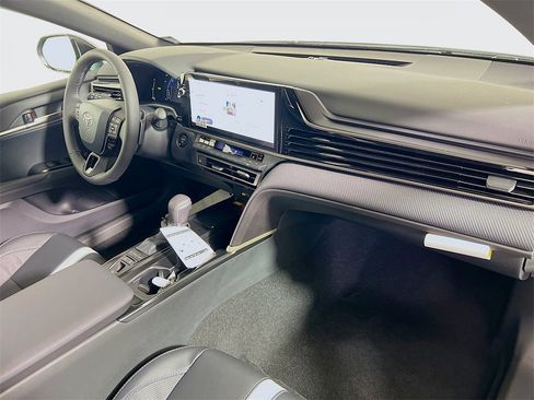 New 2026 Toyota Camry Hybrid image 23