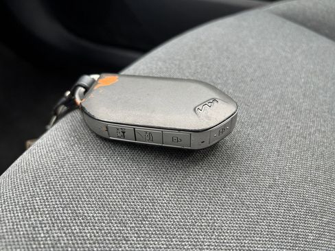 Used 2025 Kia K4 FWD image 20