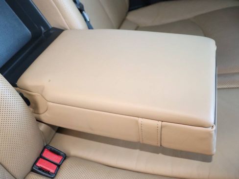 Used 2006 Mercedes-Benz E 500 4MATIC Wagon image 38