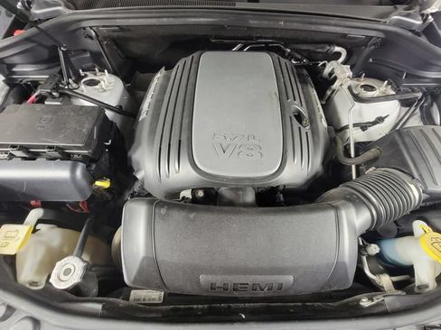 Used 2018 Dodge Durango R/T w/ Blacktop Package AWD/4WD image 35