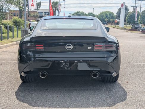 Used 2024 Nissan Z Performance w/ Floor Mat Package RWD image 4