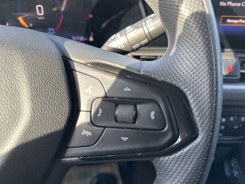 Used 2024 Chevrolet TrailBlazer LS image 27