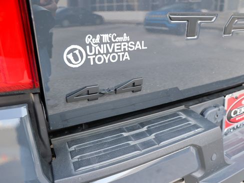 Certified 2025 Toyota Tacoma TRD Off-Road w/ TRD Off Road Upgrade Package AWD/4WD image 16