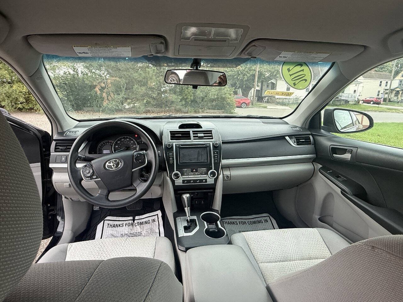 Used 2012 Toyota Camry LE FWD image 9