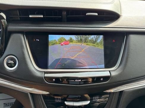 Used 2017 Cadillac XT5 Premium Luxury AWD/4WD image 30