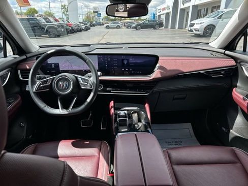 Used 2025 Buick Envision Sport Touring AWD/4WD image 21